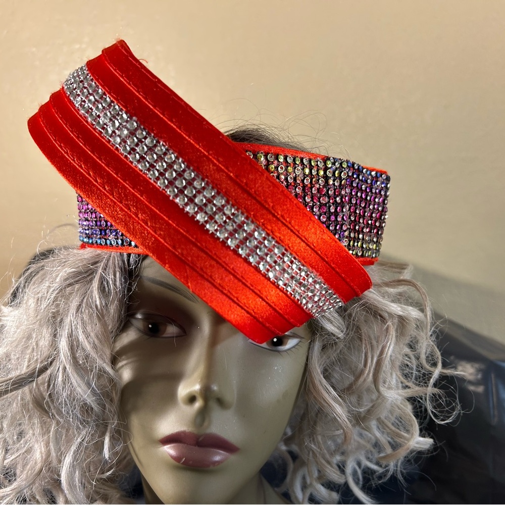 Red Rhinestone Embellished Headband - Picture 3 of 4